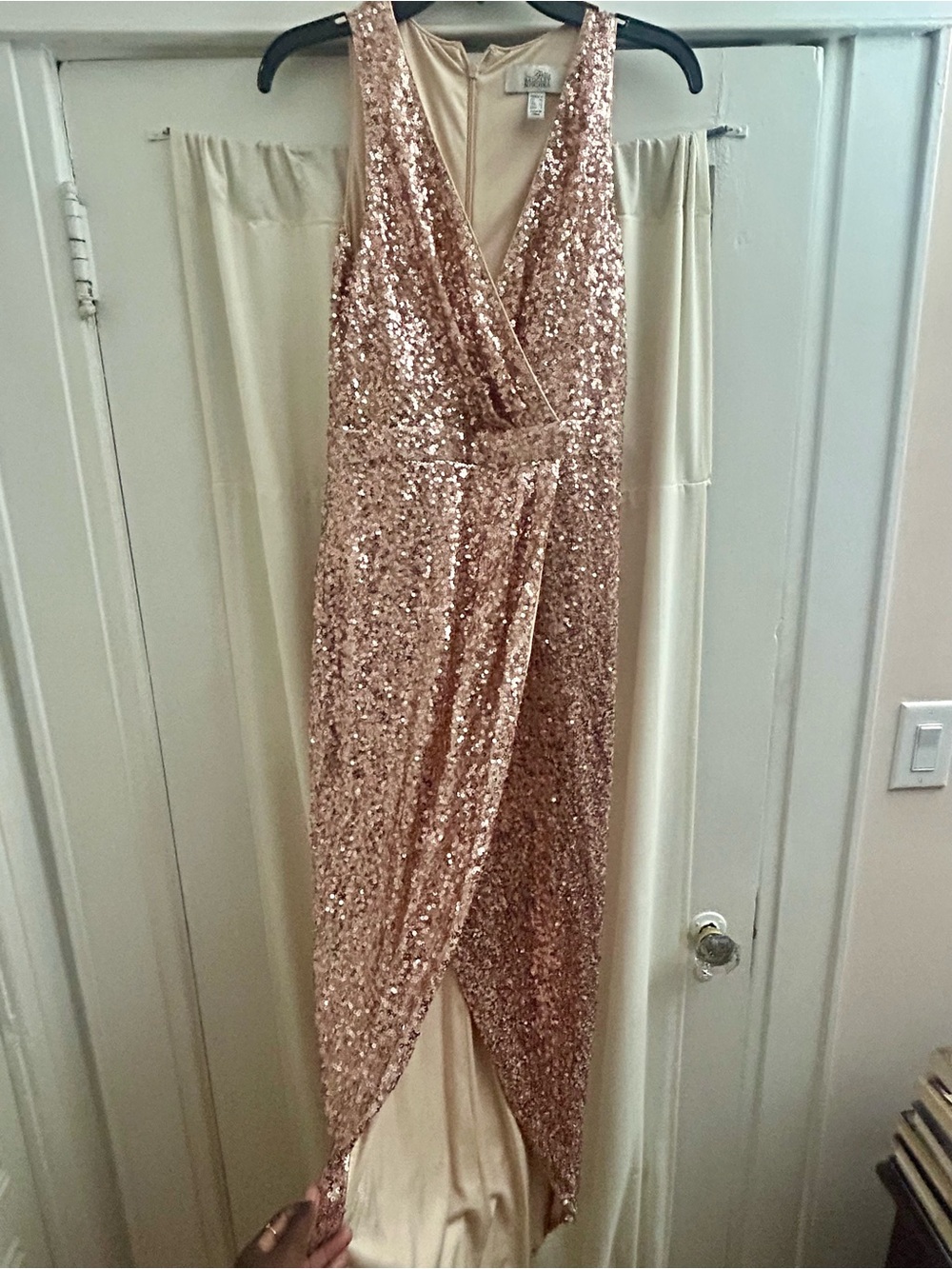 Belle Badgley Mischka Rose Gold Sequin Formal Gown Size 4